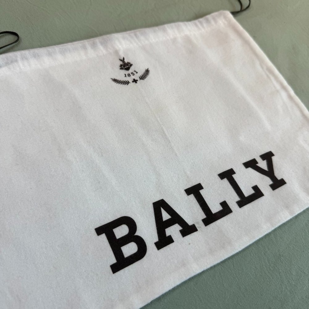 🌟 Bally Dust Bag - 9.5in x 13in 🌟